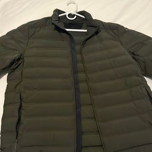 Lululemon Men’s Down Jacket - Dark Green L